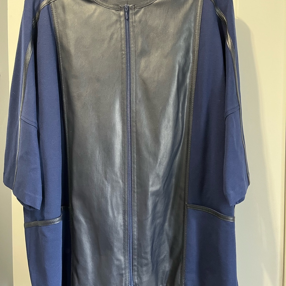 Lafayette 148 New York short sleeve zipper jacket